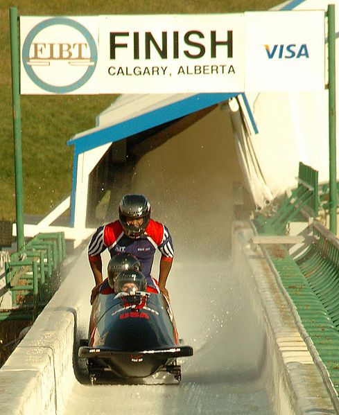 File:Holcomb 4menbobsled 2005-11-02.jpg