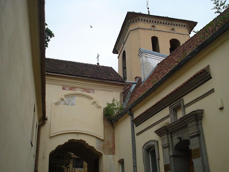 File:HolyTrinityGate2.jpg