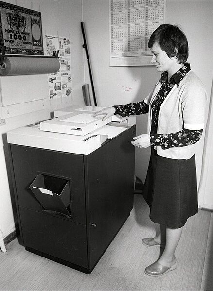 File:IBM Copier II.jpg