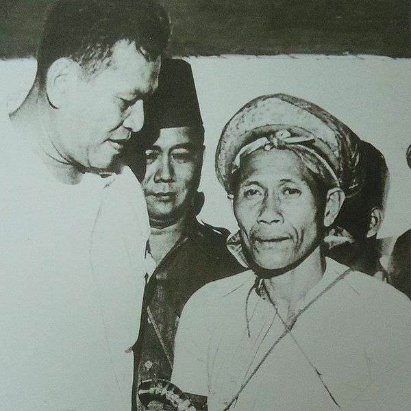 File:Kamlon and Magsaysay.jpg