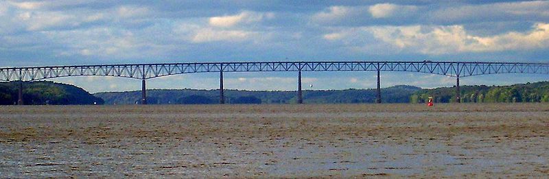 File:Kingston-Rhinecliff Bridge.jpg