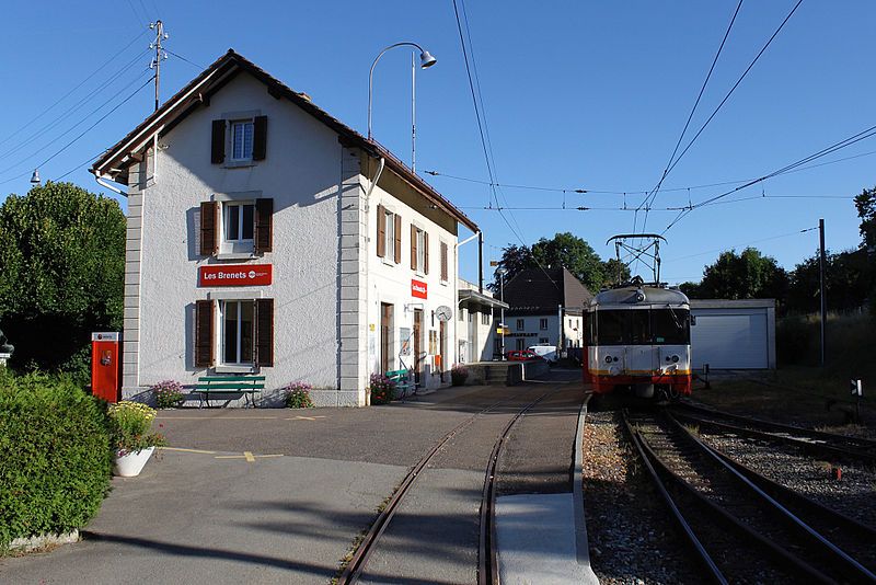 File:Les Brenets 010809.jpg