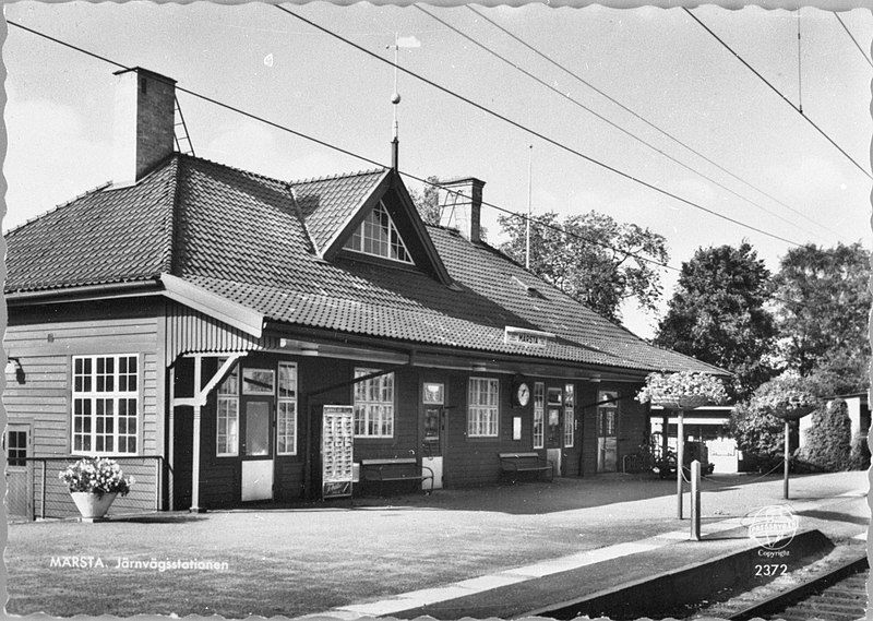 File:Märsta station JvmKBAA03530.jpg