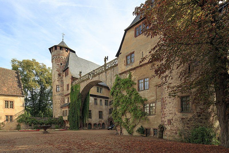 File:Michelstadt Germany Schloss-Fürstenau-01.jpg