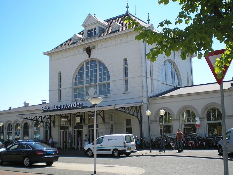 File:NS-Station-Leeuwarden-Centraal Nederland.JPG