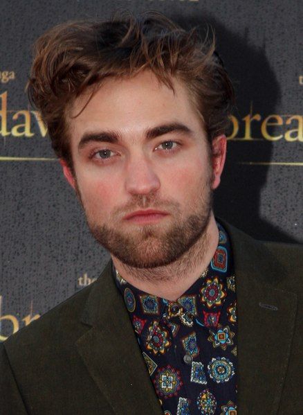 File:Robert Pattinson 2012.jpg