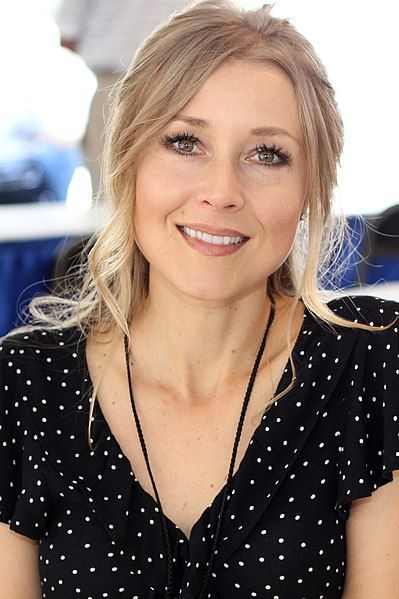 File:Sarah Smarsh 2018.jpg