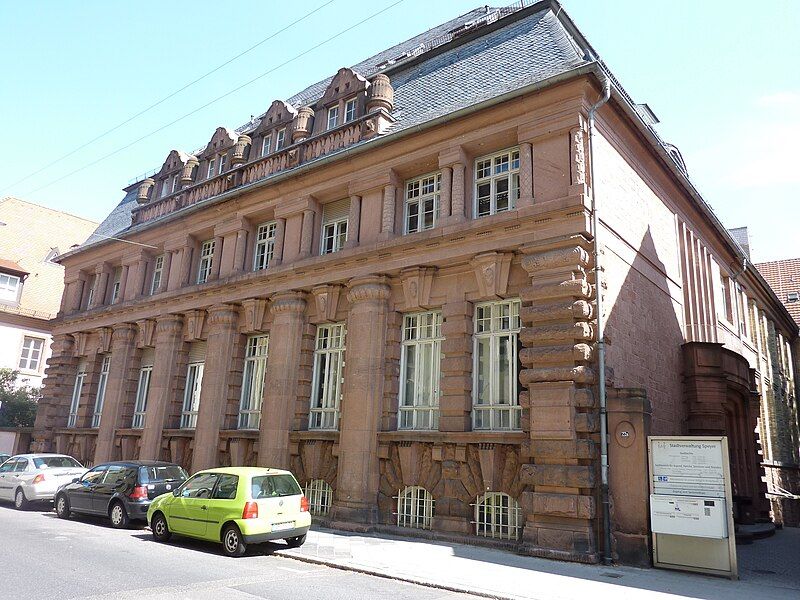 File:Stadtarchiv Speyer.jpg