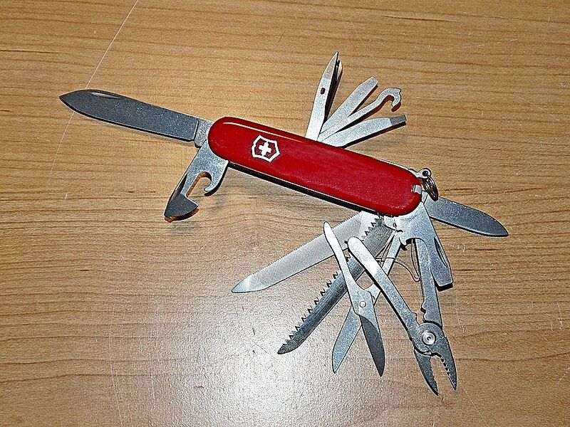 File:Victorinox-Craftsman.jpg