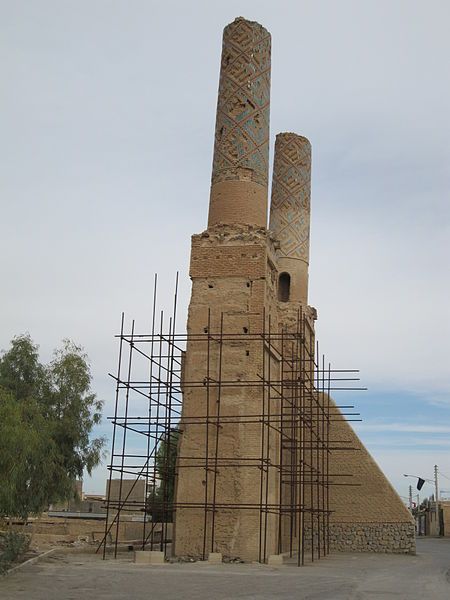 File:مناره ابرکوه.JPG