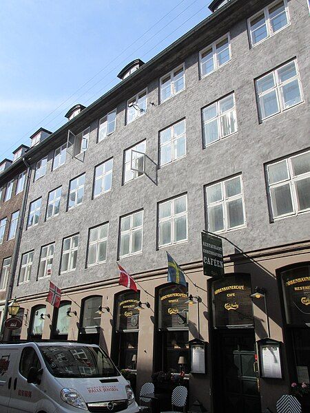 File:Badstuestræde 10 (Copenhagen).jpg