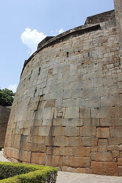 File:Bengaluru Fort.jpg