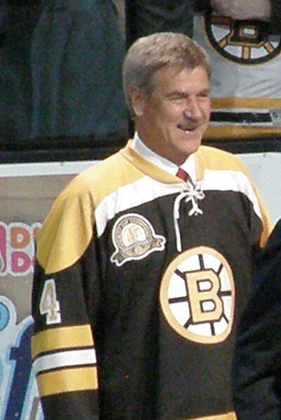 File:Bobby Orr.jpg