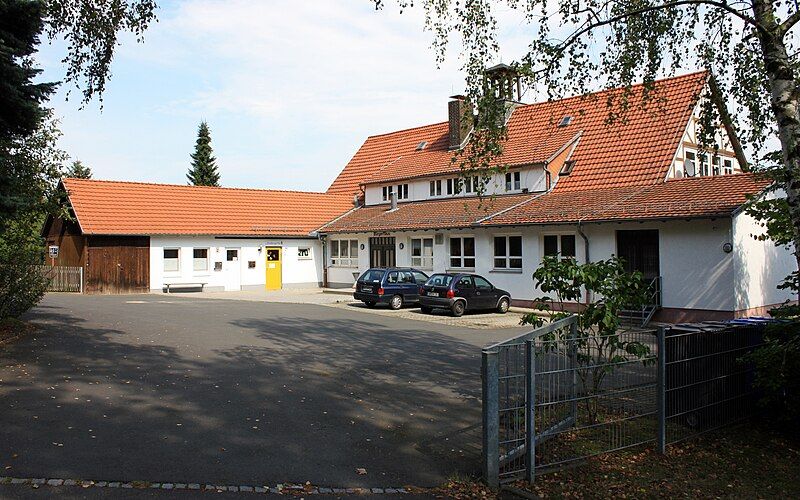 File:Buergerhaus Gisselberg.jpg