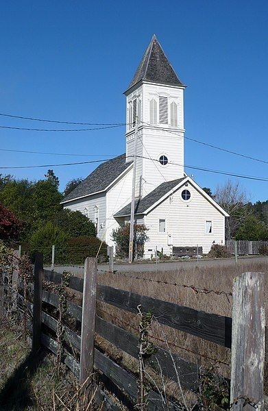 File:Caspar CA Church.jpg