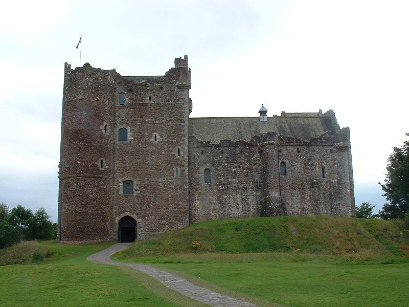 File:Castle Doune.jpg