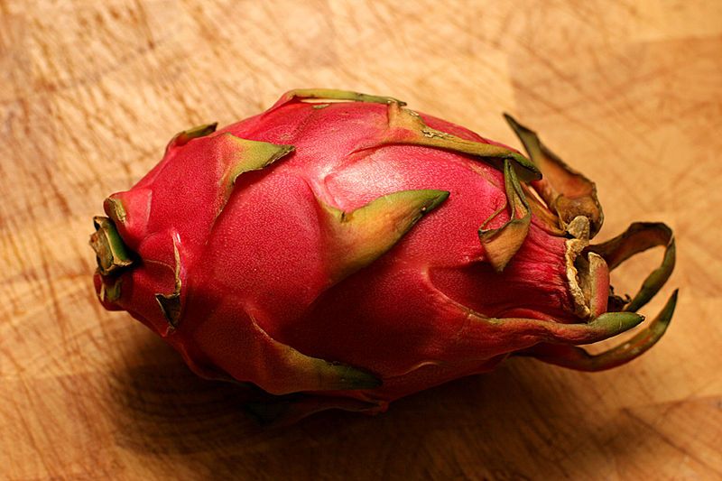 File:Dragonfruit cbh.jpg