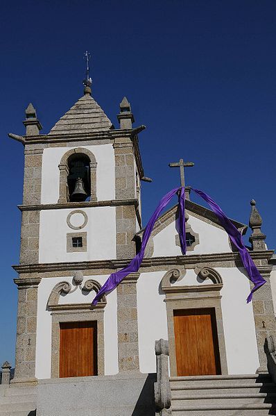 File:Figueiredo Church.jpg