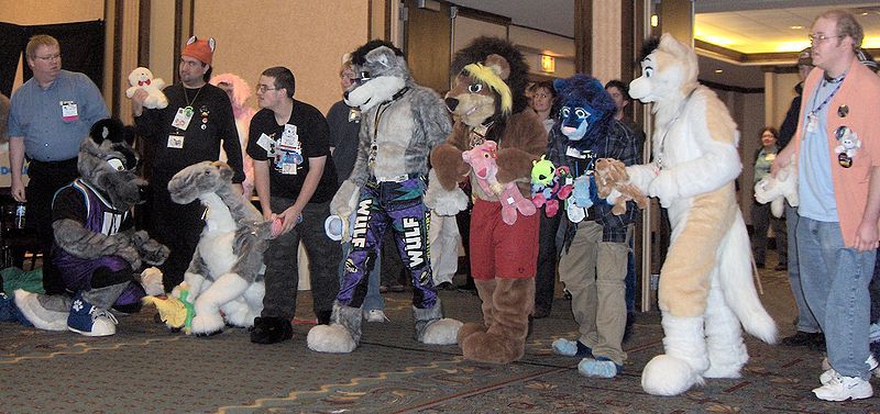 File:FurryGamesMidwestFurFest2006GreenReaper.jpg