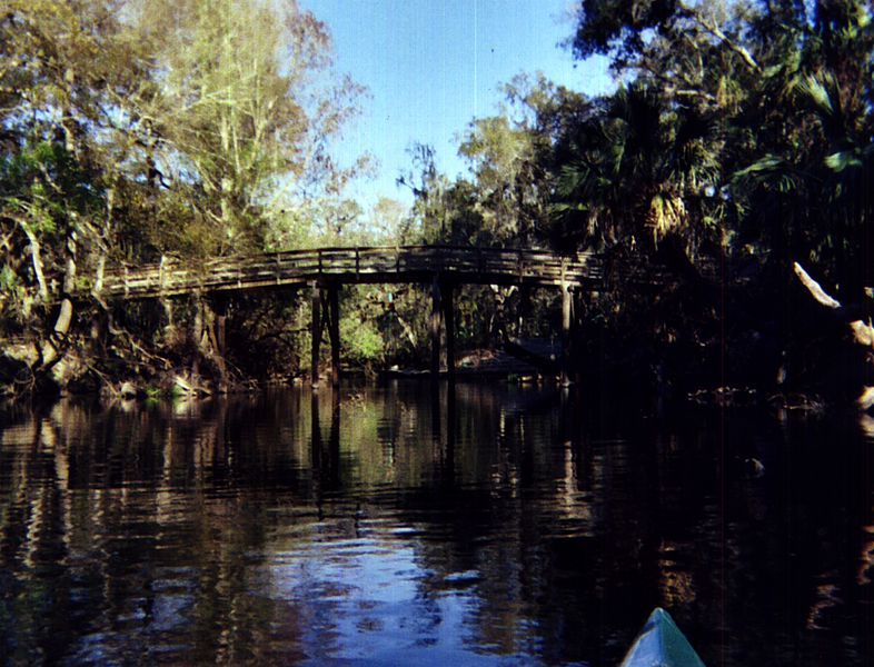 File:Hillsboro River.JPG