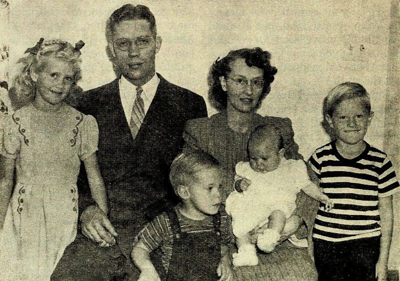 File:McConkie Family.jpg