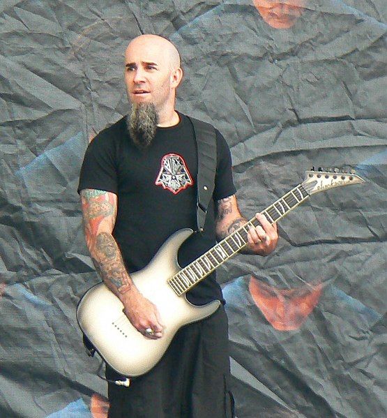 File:Scott Ian (8167175501).jpg