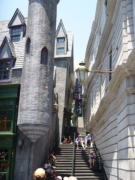 File:Stairs Diagon Alley.JPG