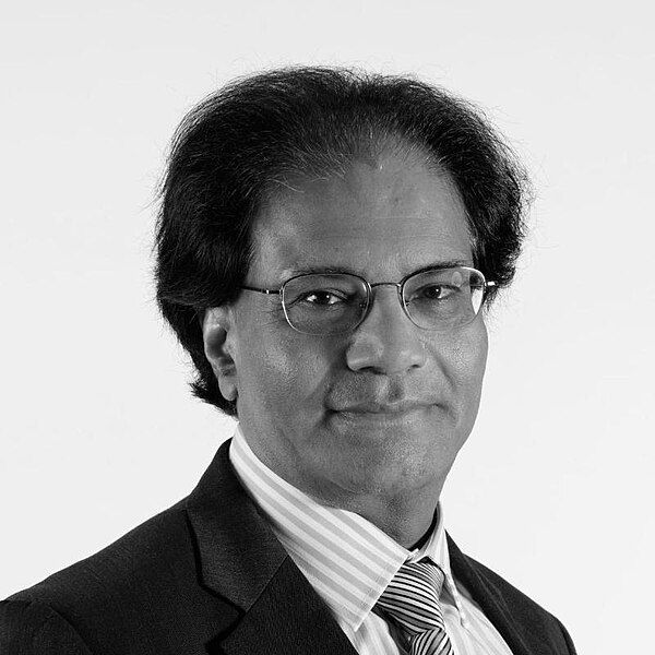 File:Suresh-Bhargava.jpg