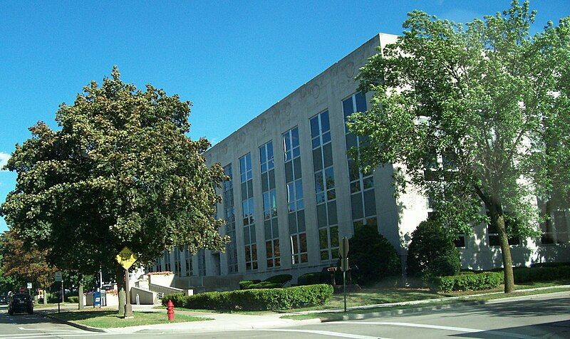 File:WausauWisconsinCityHall.jpg