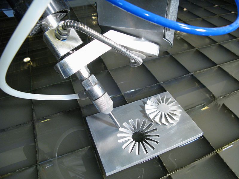 File:5-Axis-Waterjet-Cutting-Head.jpg