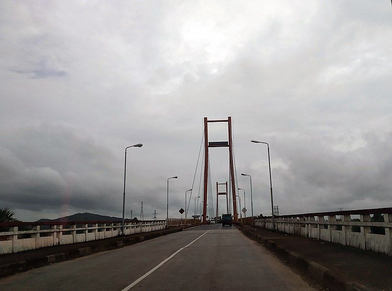 File:Ataran suspension bridge.jpg