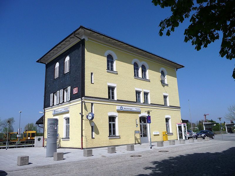 File:Bahnhof Pocking.JPG