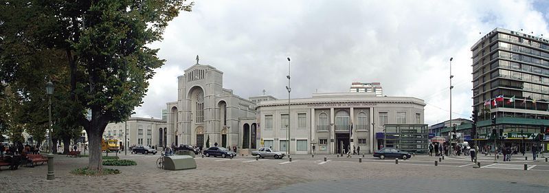 File:Casa-central.jpg