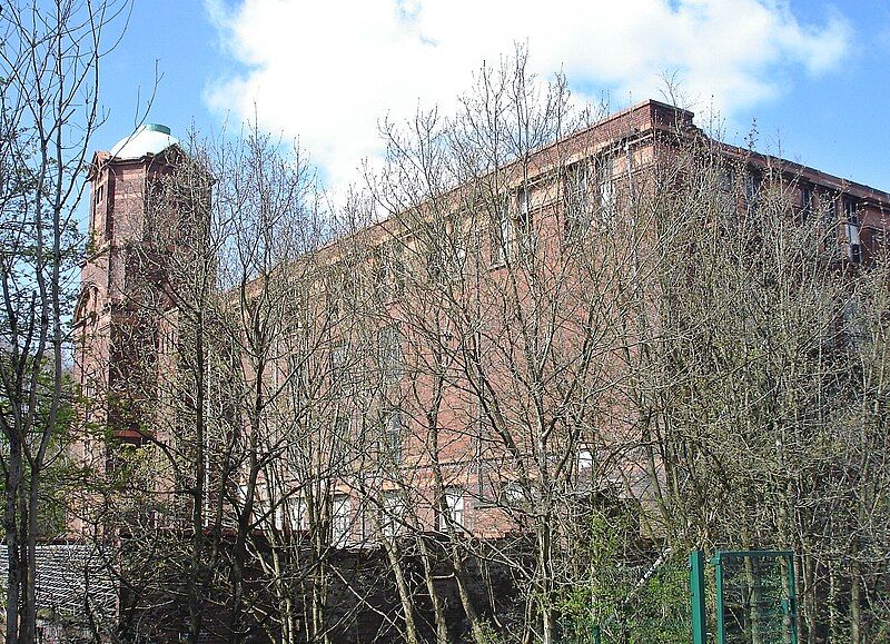 File:Cowling Mill.JPG