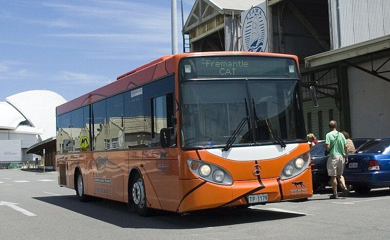 File:Fremantle CAT Bus.jpg