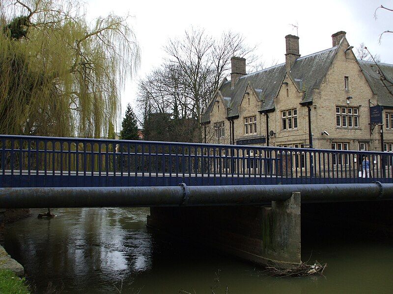 File:HytheBridge.jpg