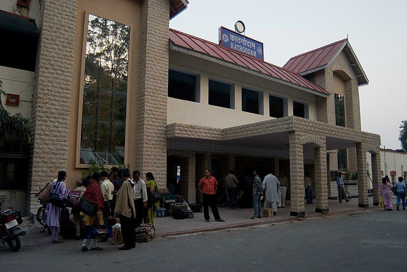 File:Kathgodam station.jpg