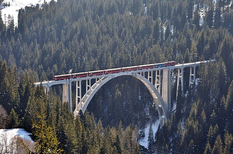 File:Langwieser Viadukt.jpg