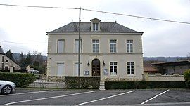 The town hall in Sermiers