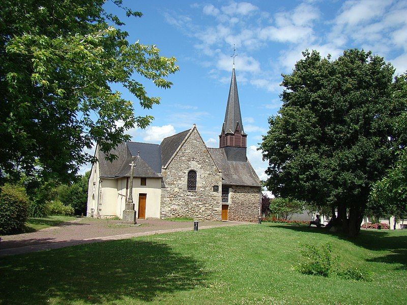 File:Montgermont - Eglise.JPG