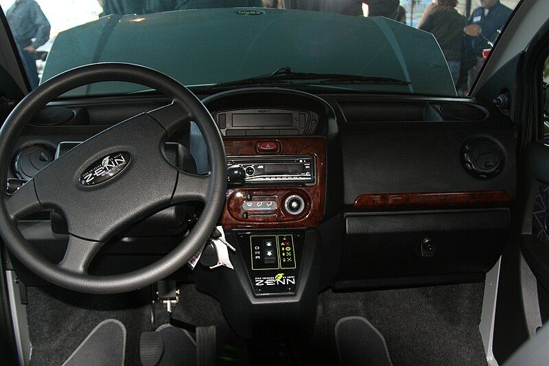 File:NEV-GreenZENN-Dash0249.JPG