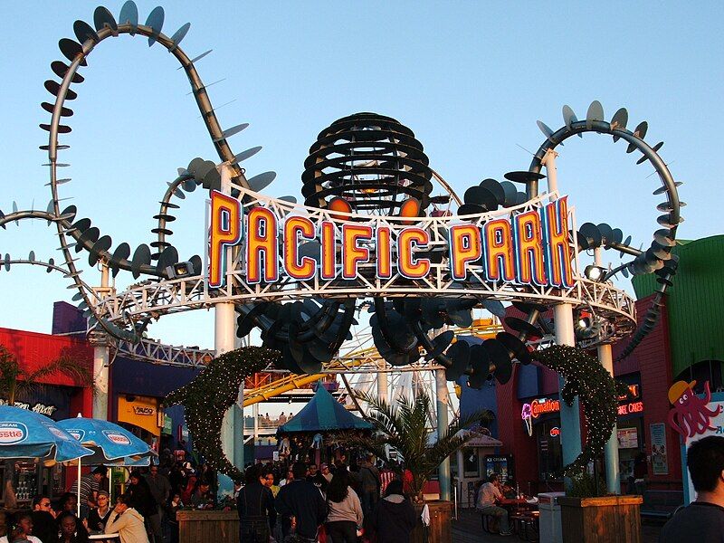 File:Pacific Park Enterance.JPG