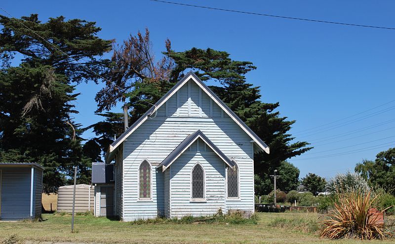 File:PirronYallockChurch.JPG