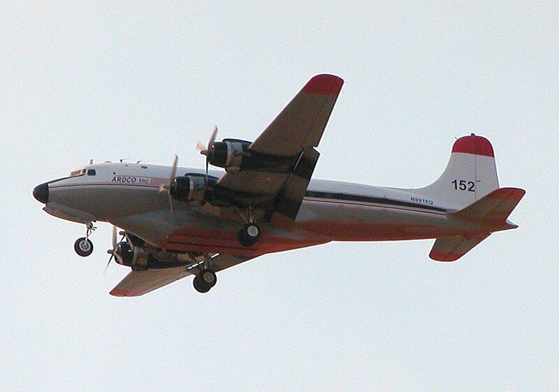 File:Ardco-C-54-N9015Q-fox-030725-01cr.jpg