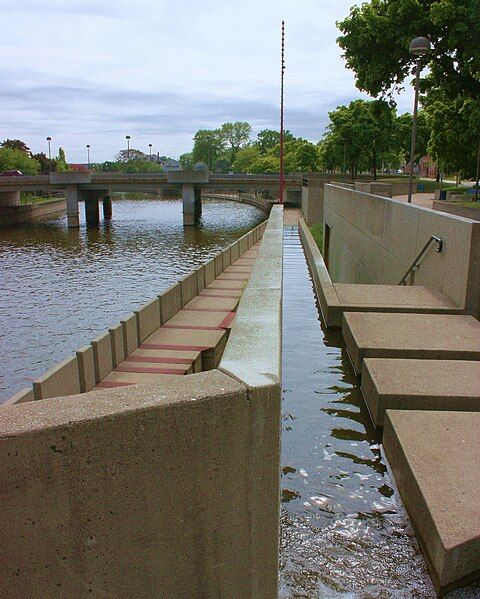 File:Flint River.jpg