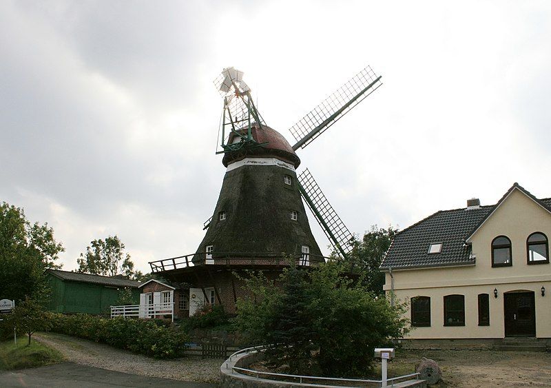 File:Holländer-Windmühle02.jpg