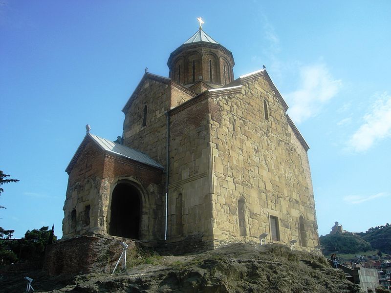 File:Metekhi church, tbilisi.JPG