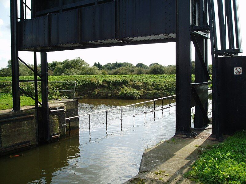 File:NewJunctionCanalDonAqueduct.JPG