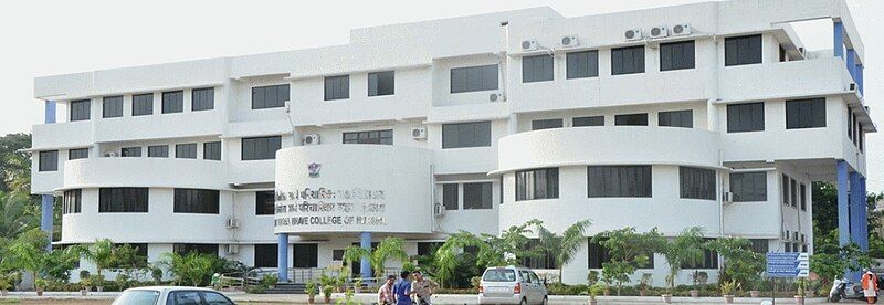 File:Nursing College VBCH.jpg