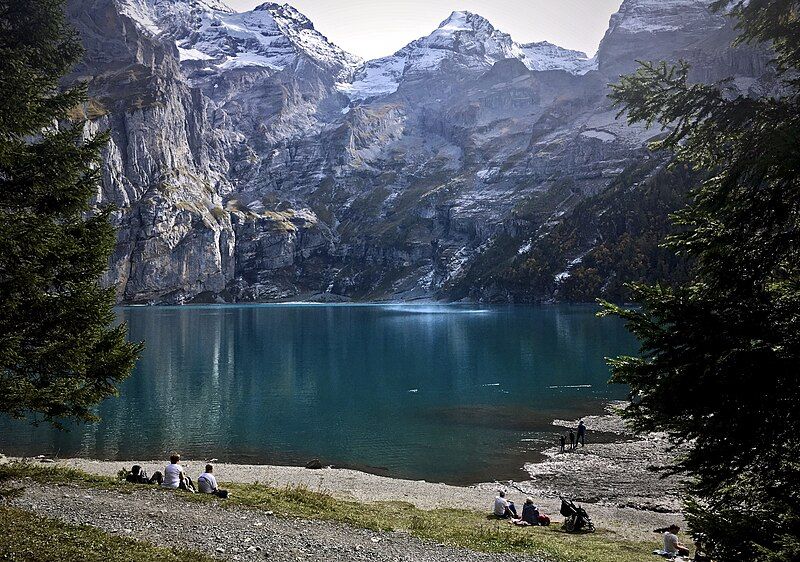 File:OeschinenLake.jpg